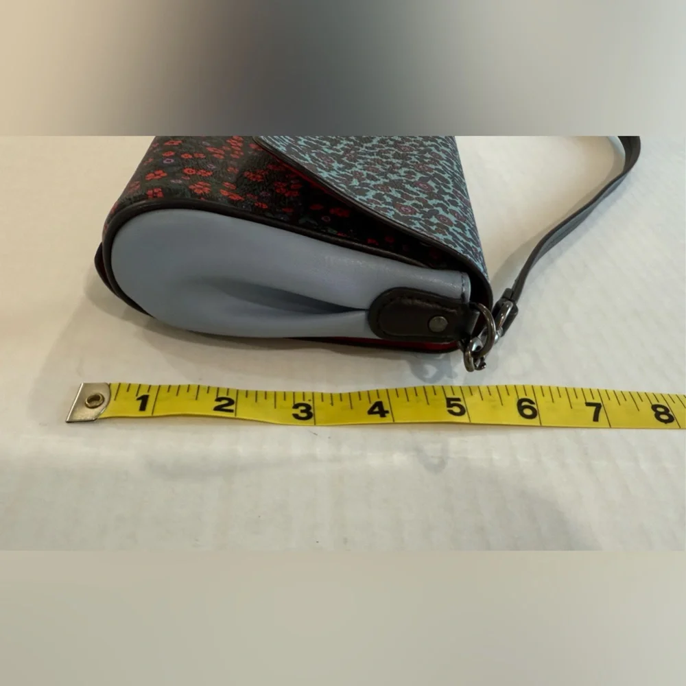 Coach Reversible Floral Crossbody Bag With A Detachable Strap C1782-F59535 - Picture 9 of 16